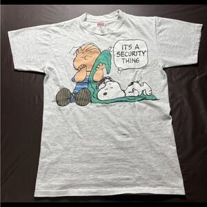 Vintage 70s  Peanuts And Snoopy  T Shirt USA Sz Medium
